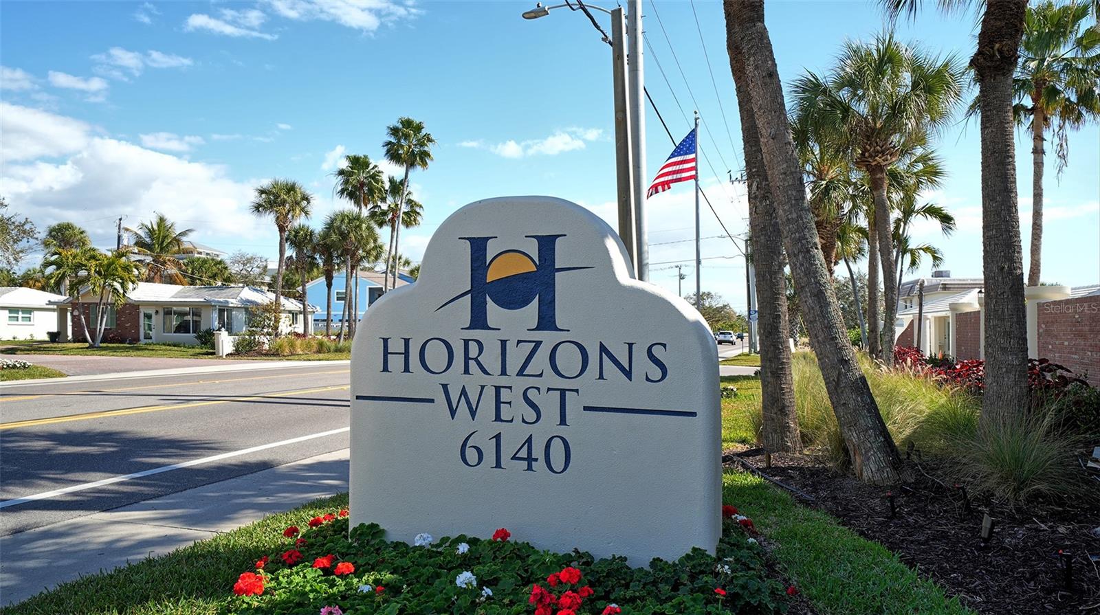 HORIZONS WEST - Residential