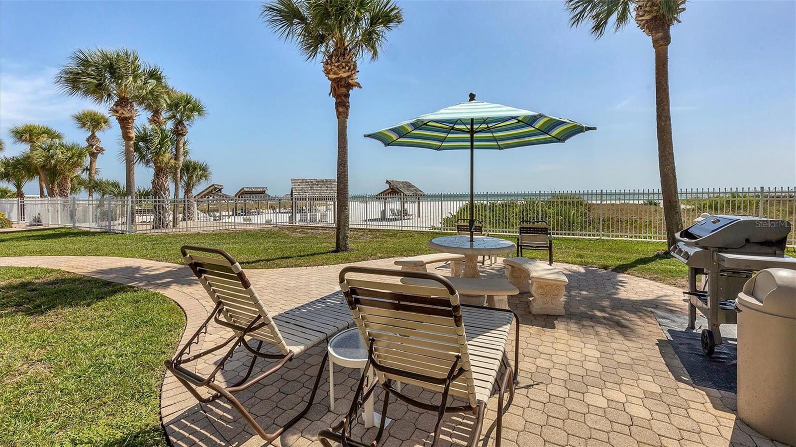 HORIZONS WEST - Residential