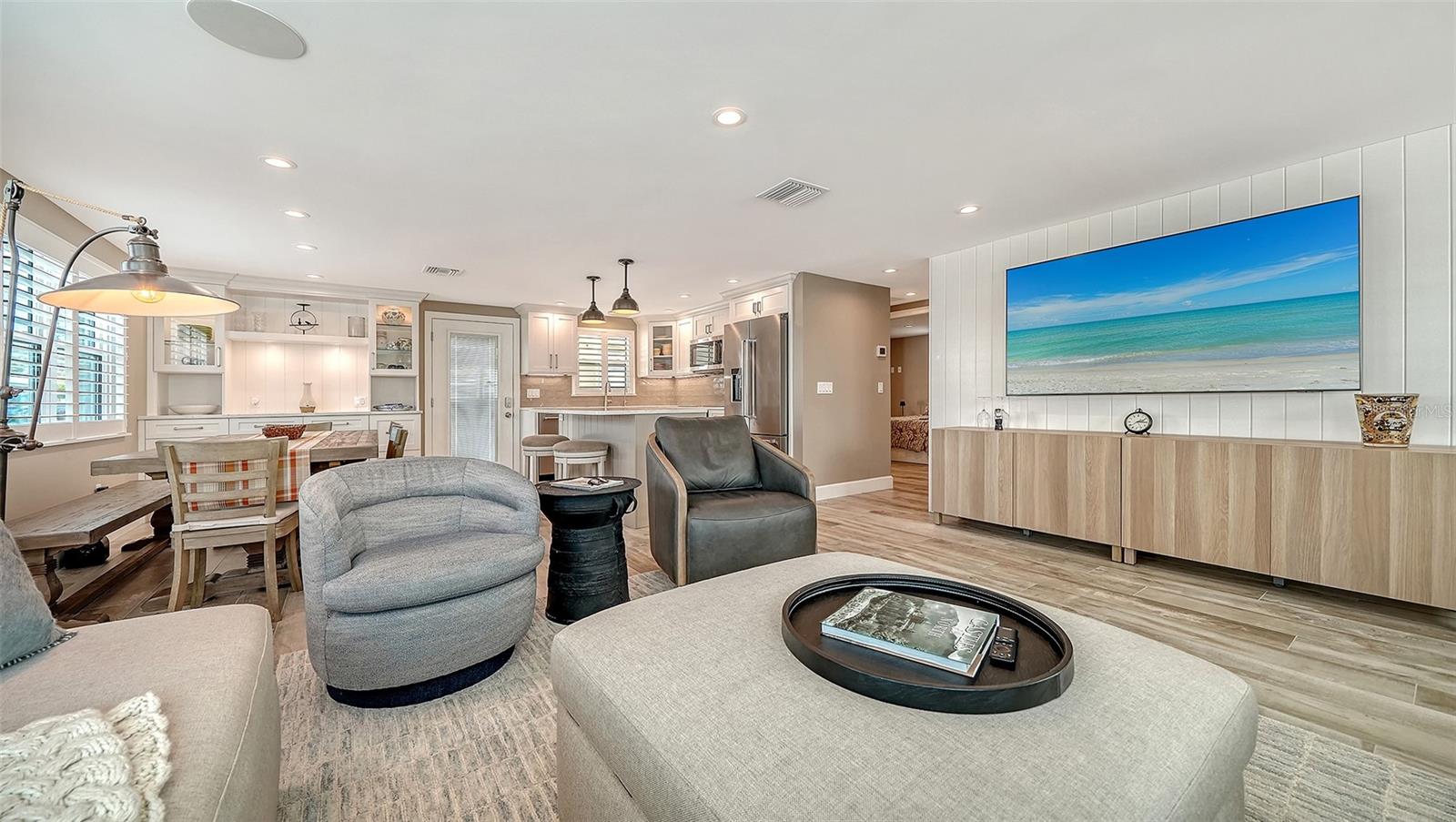 HORIZONS WEST - Residential