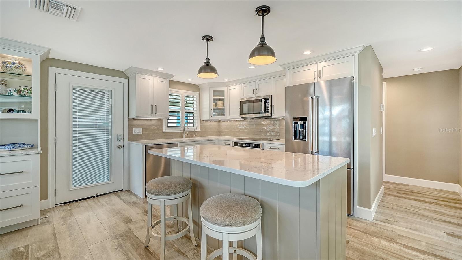 HORIZONS WEST - Residential