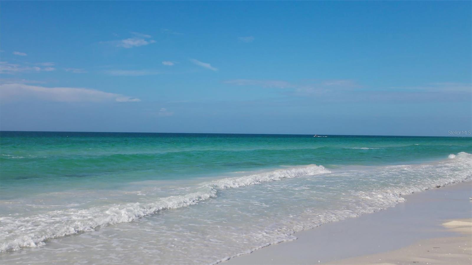 HORIZONS WEST - Residential