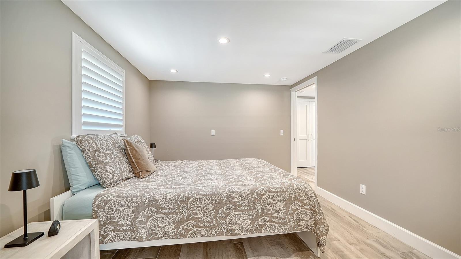 HORIZONS WEST - Residential