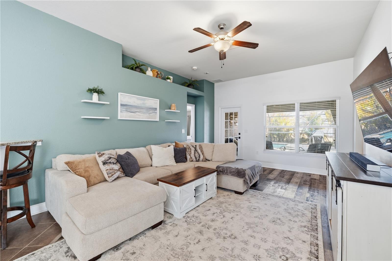 AYERSWORTH GLEN - Residential