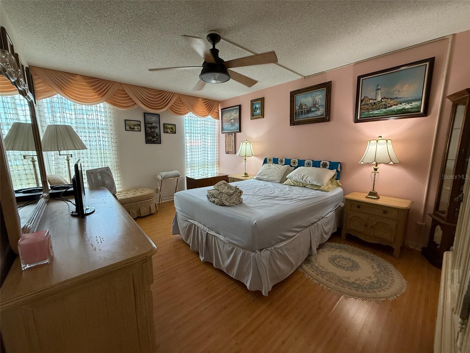 BAY ISLAND GROUP 1 - Residential Lease