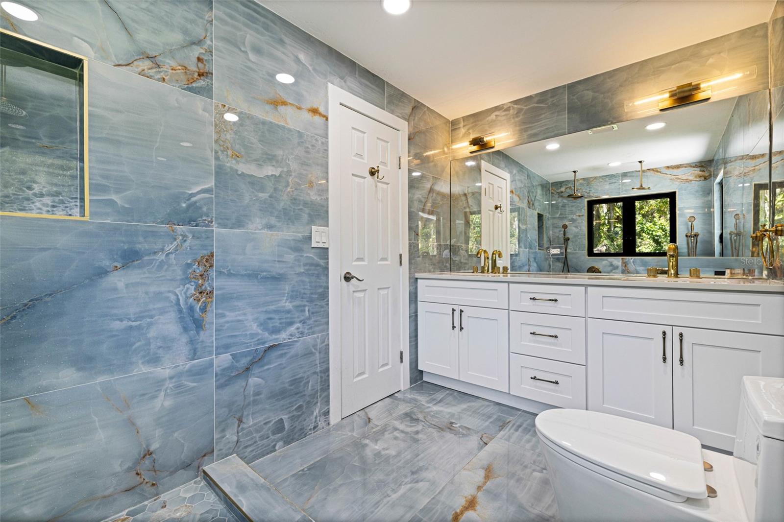 WHEELERS SUB - Residential