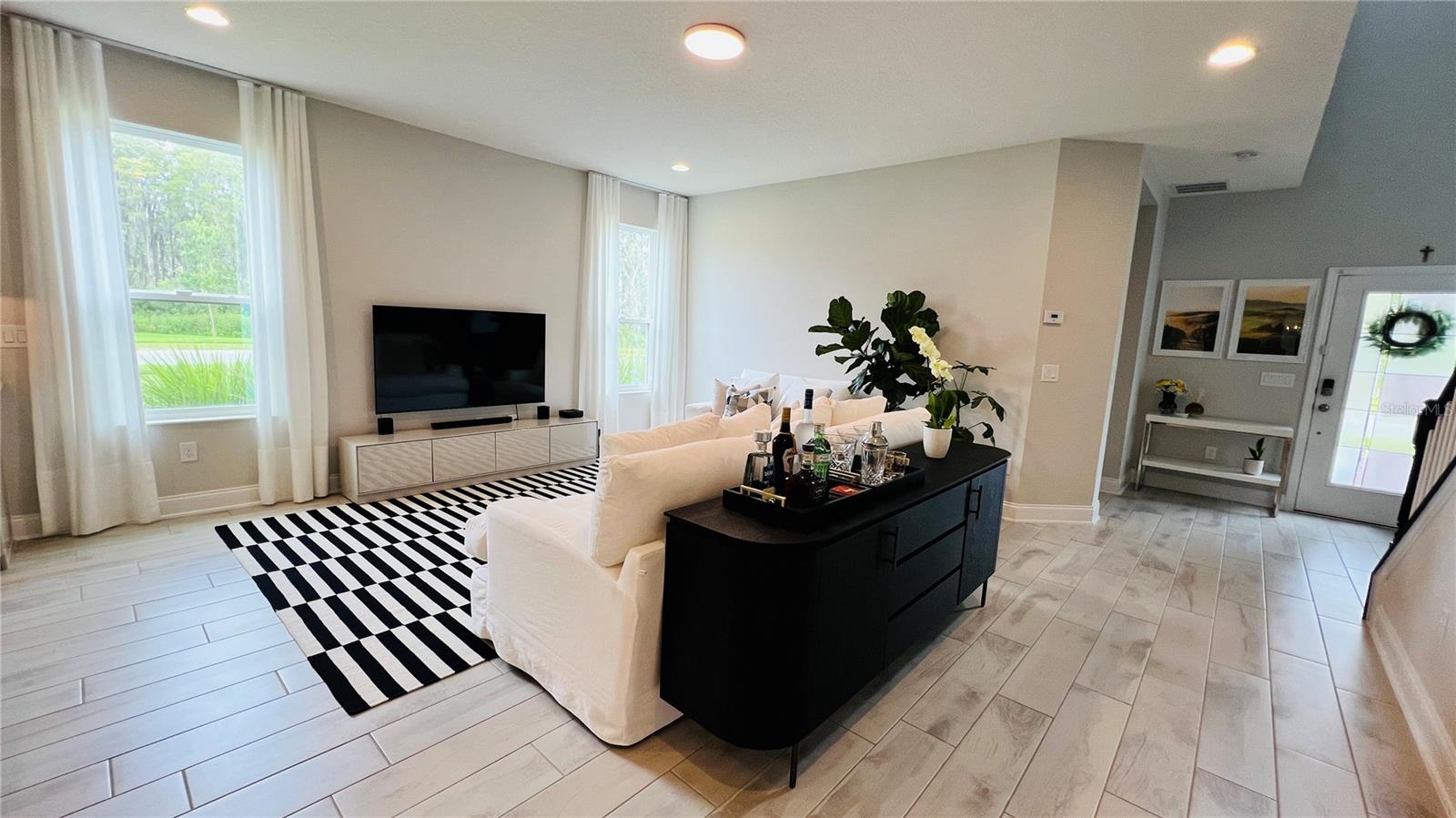 ENCORE AT OVATION-PH 3 - Residential