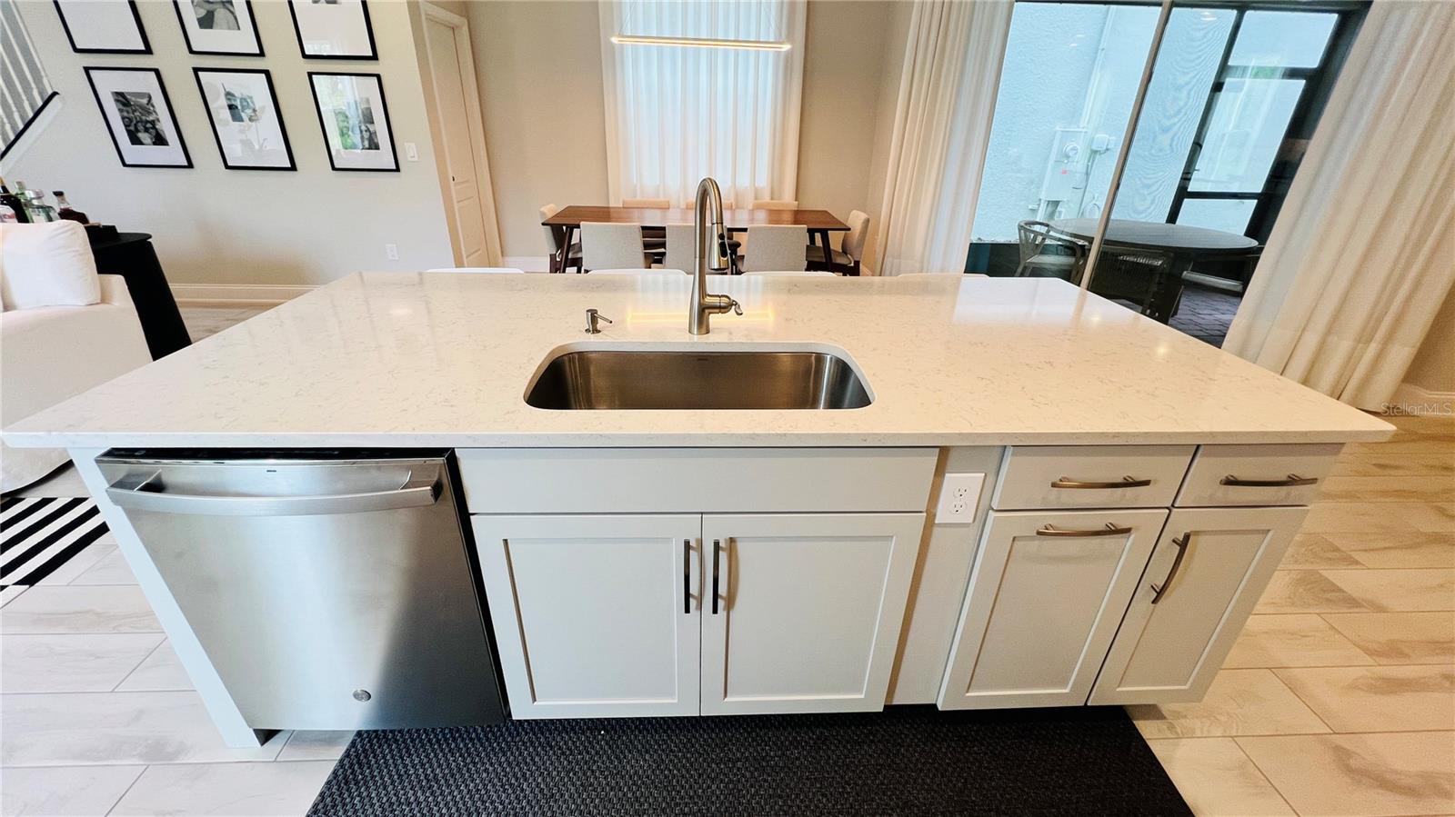 ENCORE AT OVATION-PH 3 - Residential