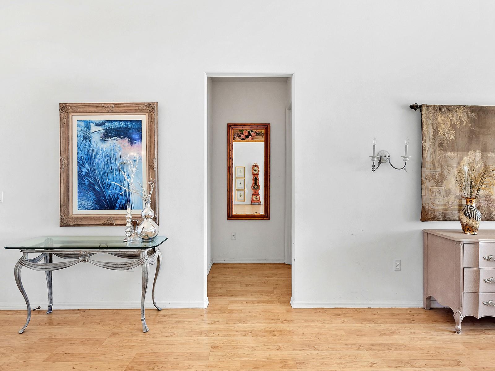 BAY ISLAND SHORES - Residential