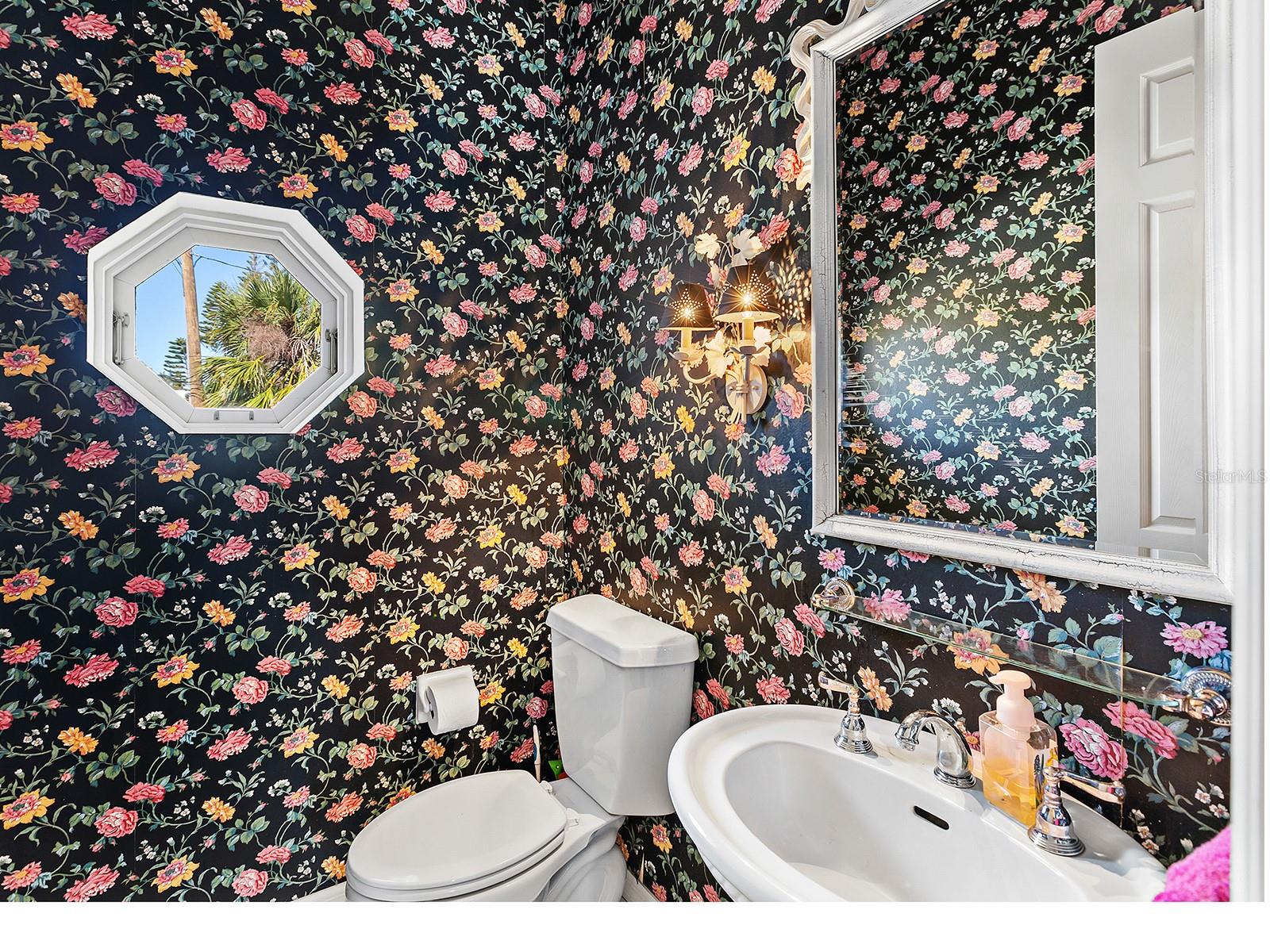 BAY ISLAND SHORES - Residential