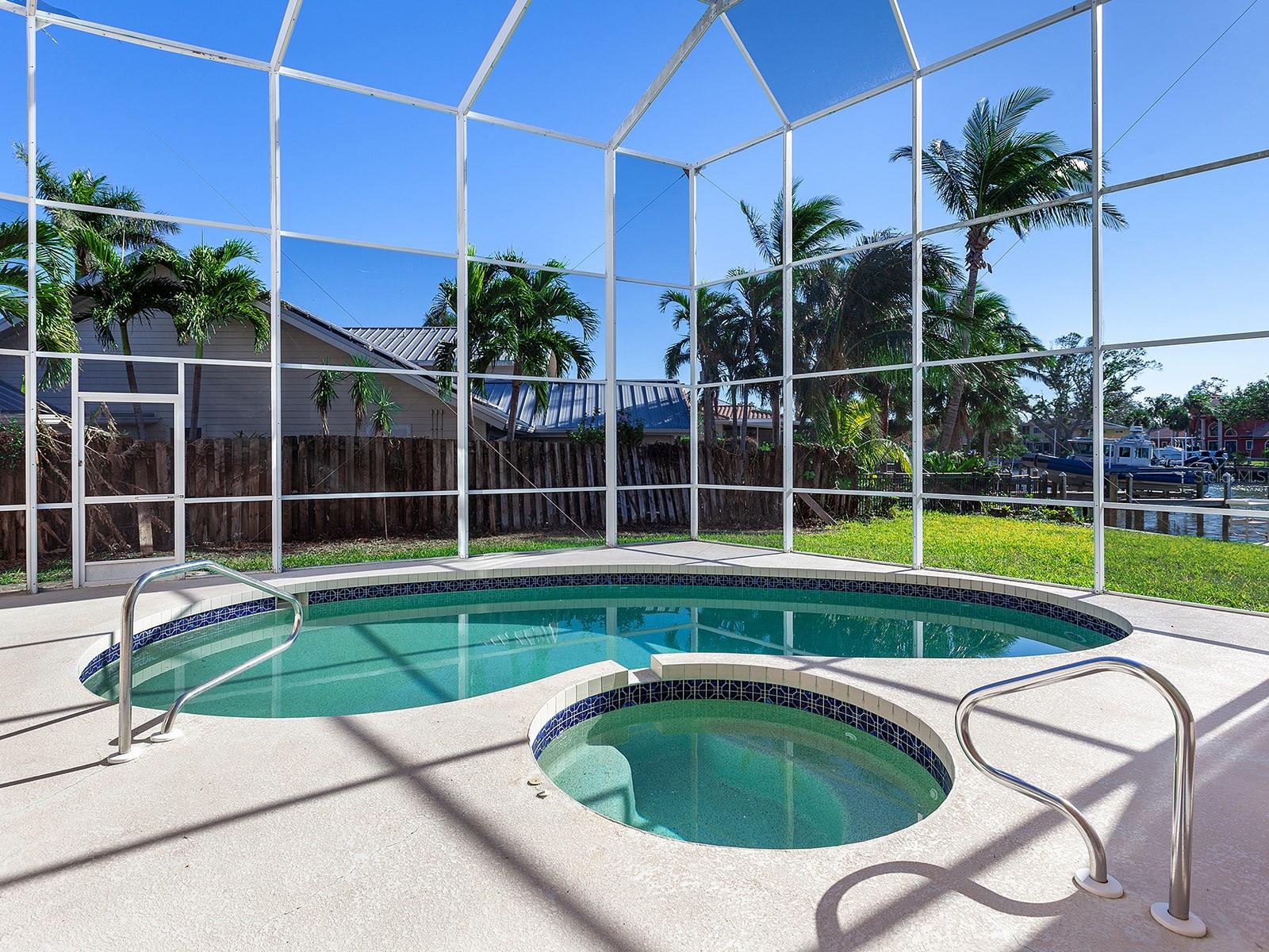 BAY ISLAND SHORES - Residential