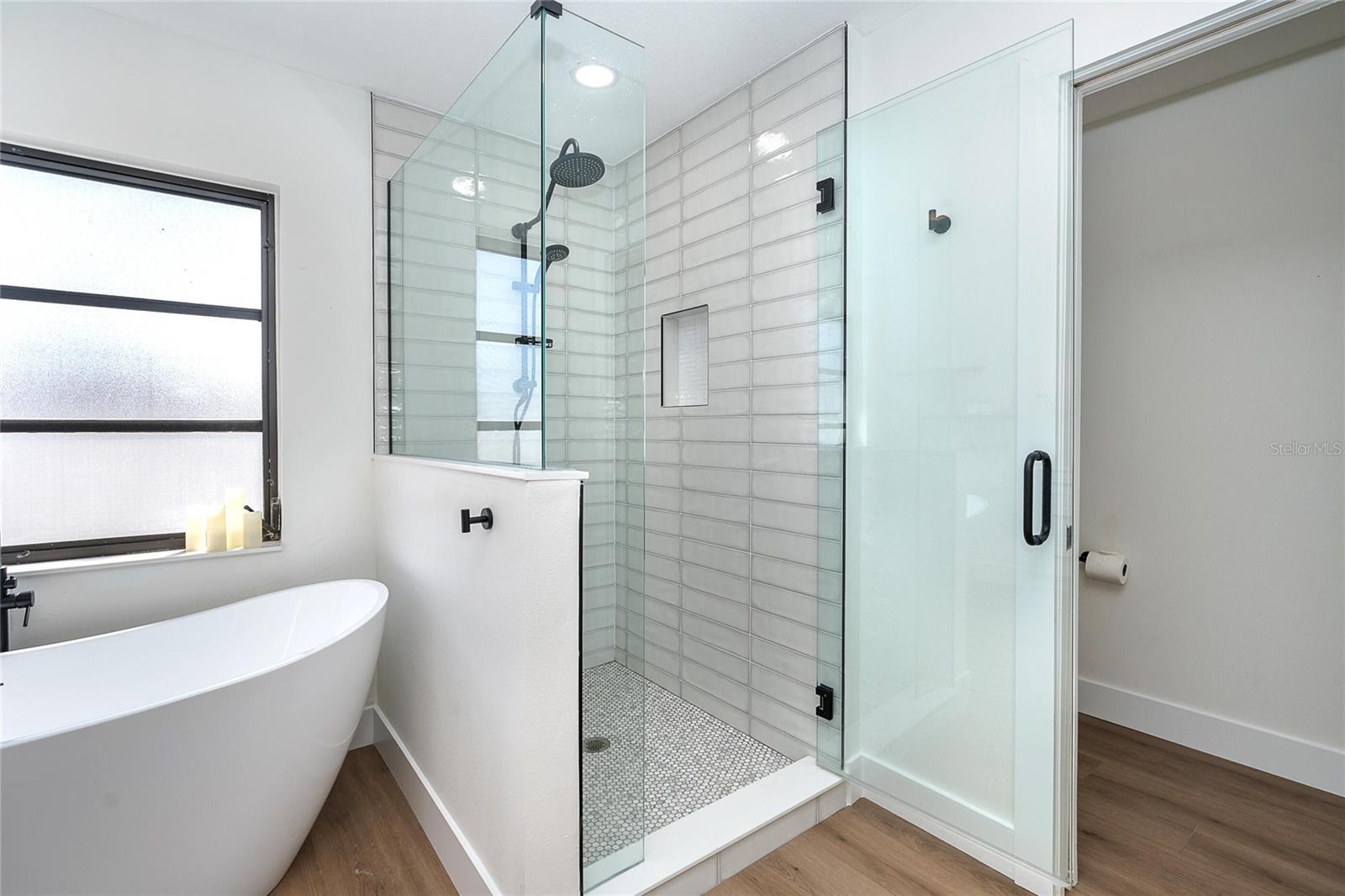 CAPE HAZE WINDWARD - Residential