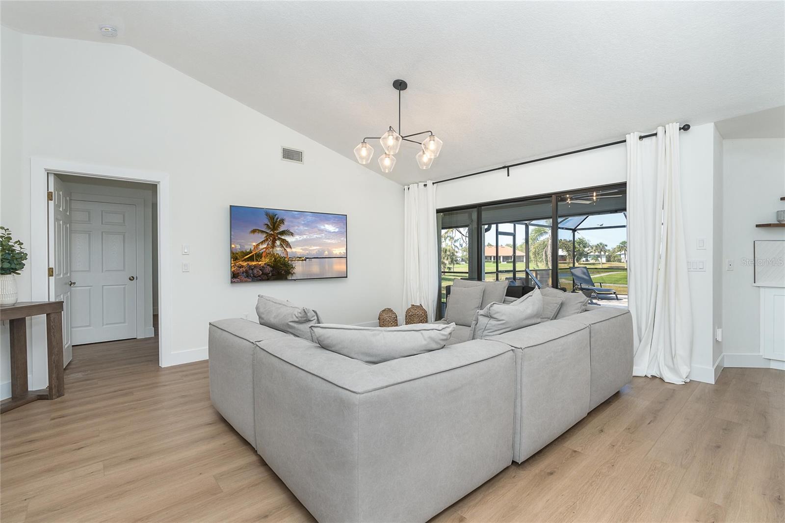 CAPE HAZE WINDWARD - Residential