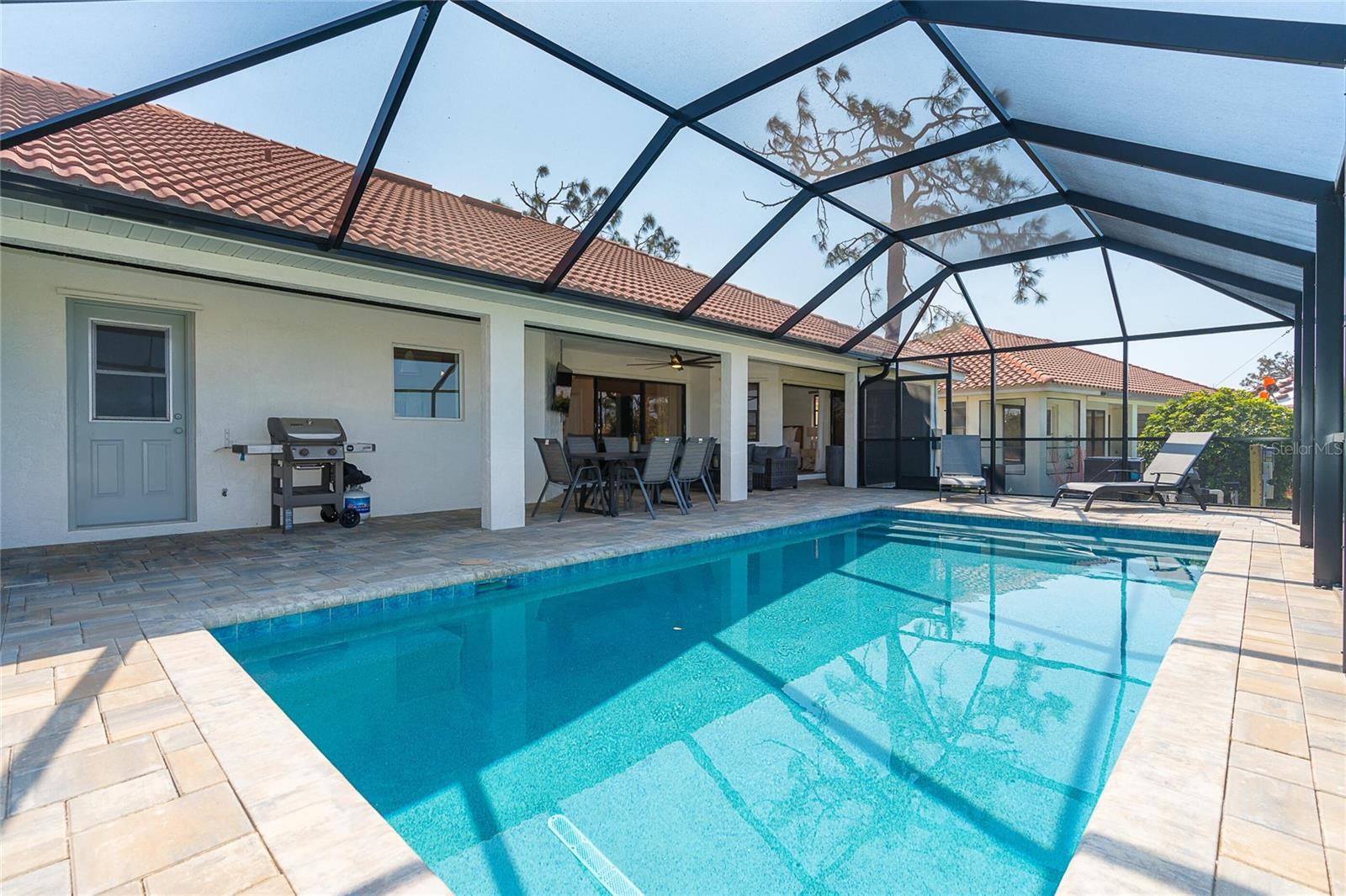 CAPE HAZE WINDWARD - Residential