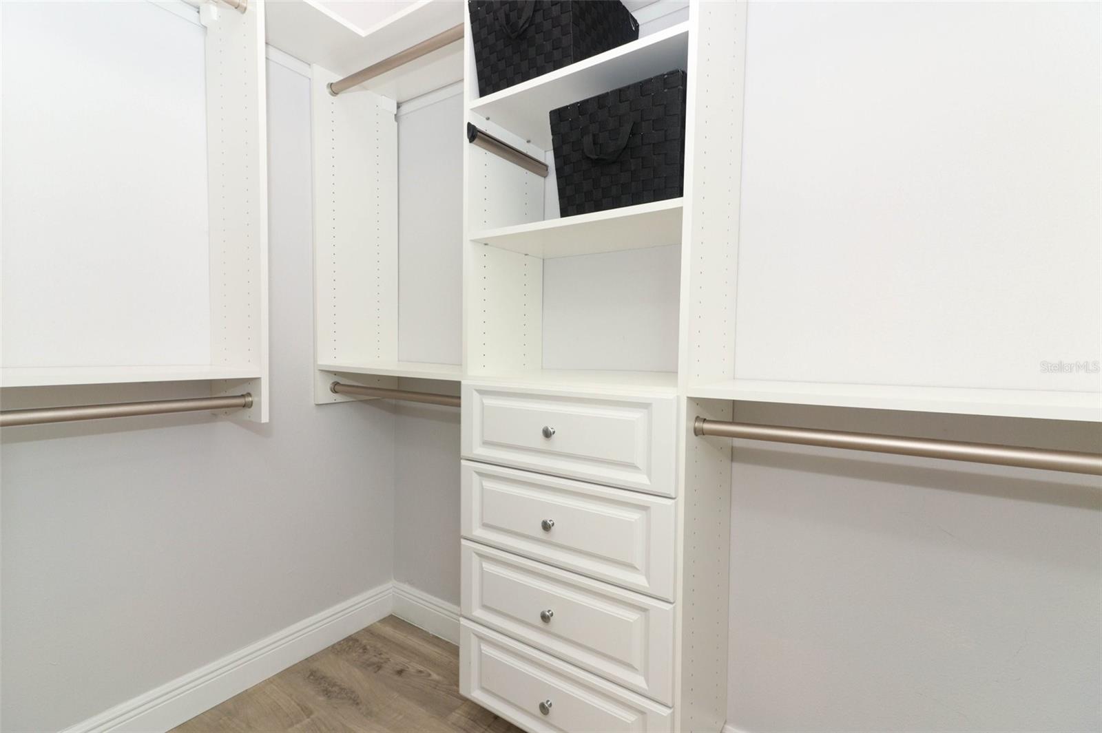 TOSCANA - Residential Lease