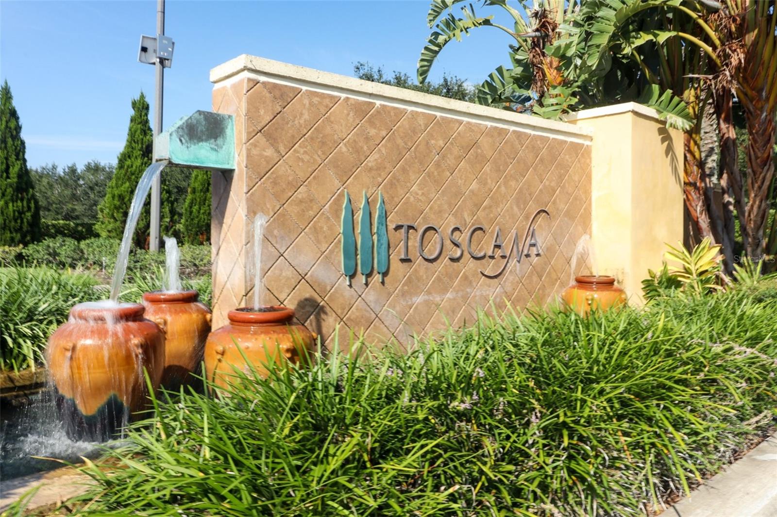 TOSCANA - Residential Lease