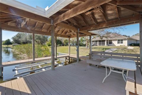 A home in LADY LAKE