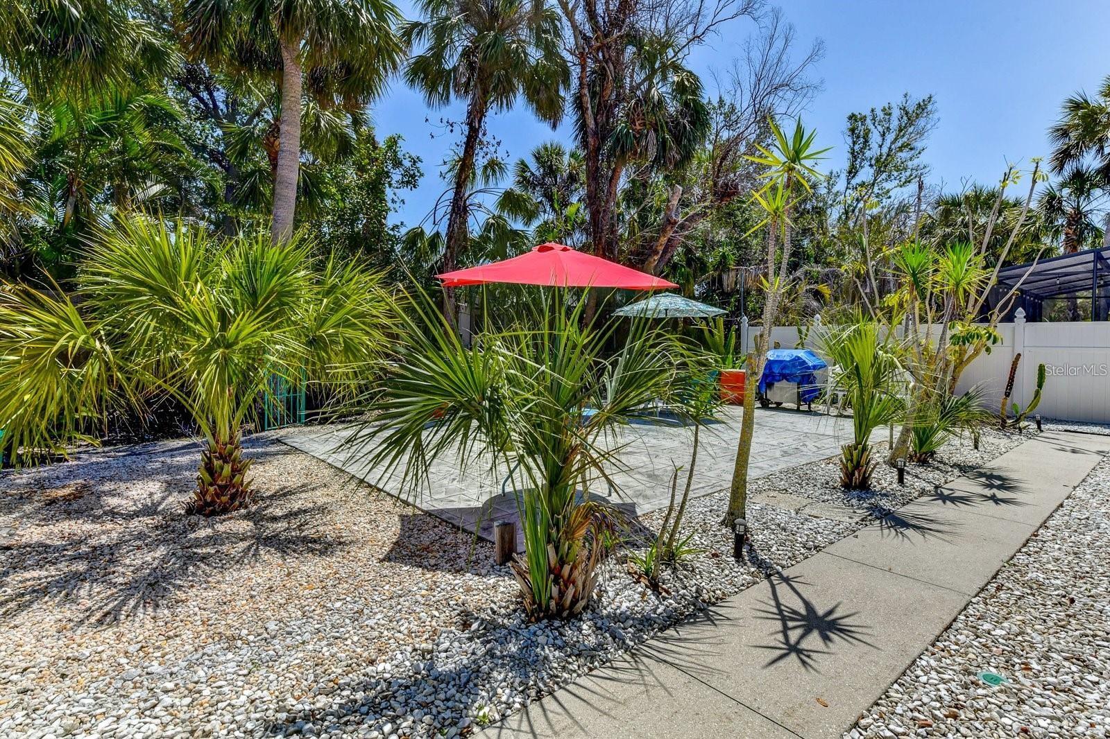 SARASOTA BEACH - Residential