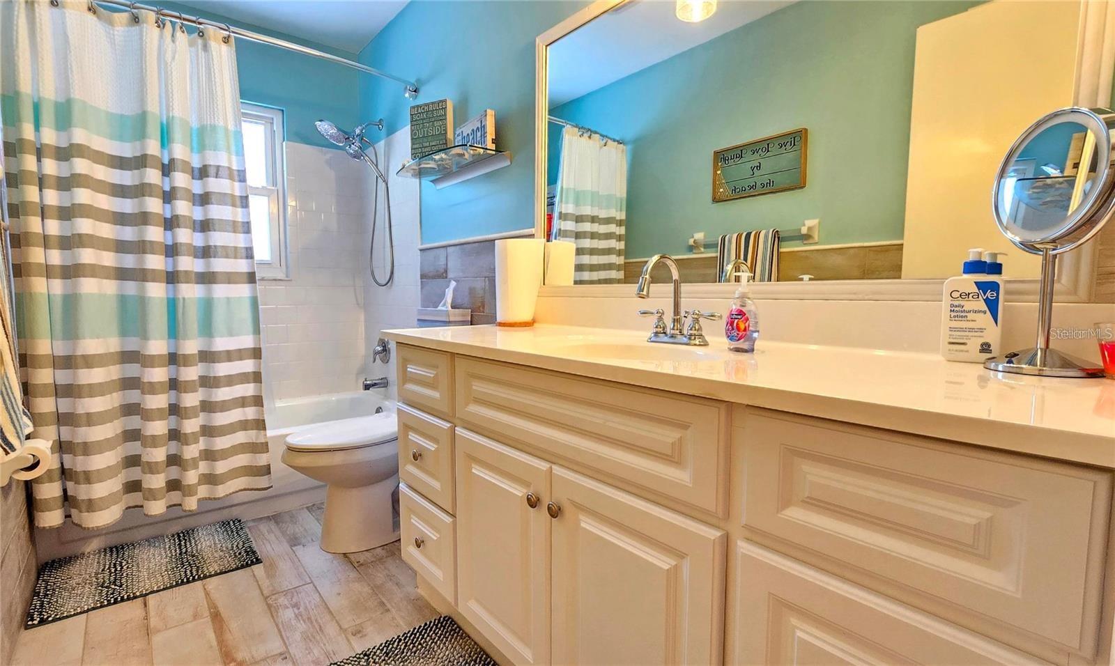 SARASOTA BEACH - Residential