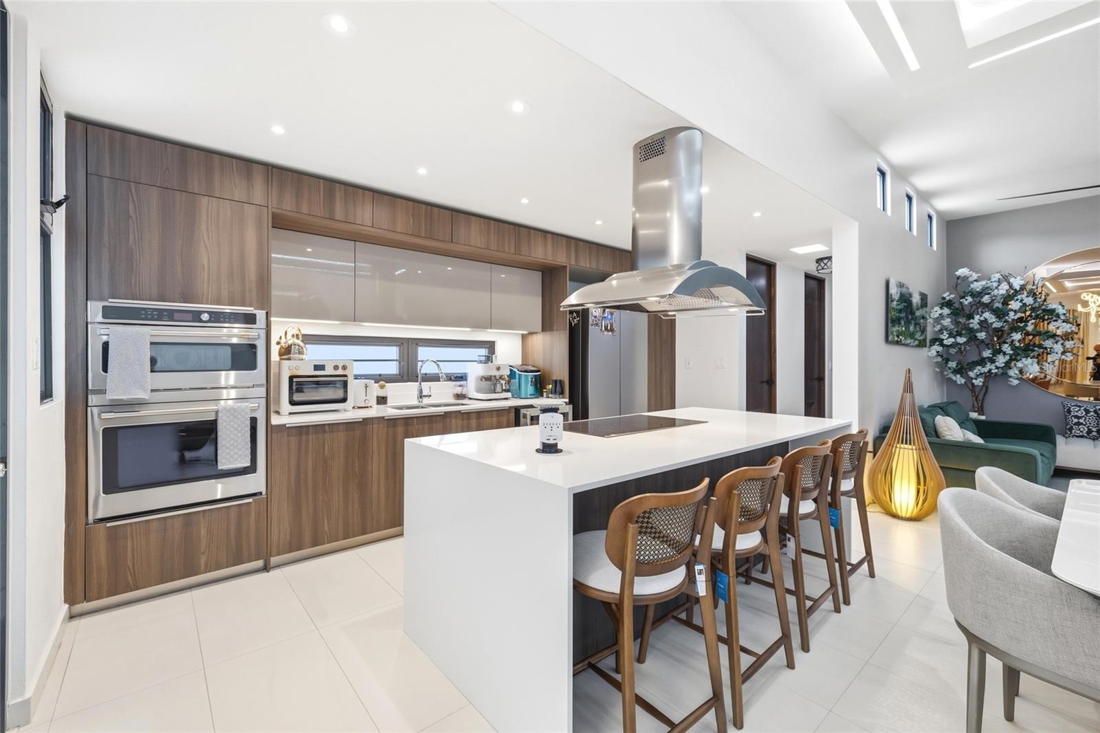 URB LAS CASONAS - Residential