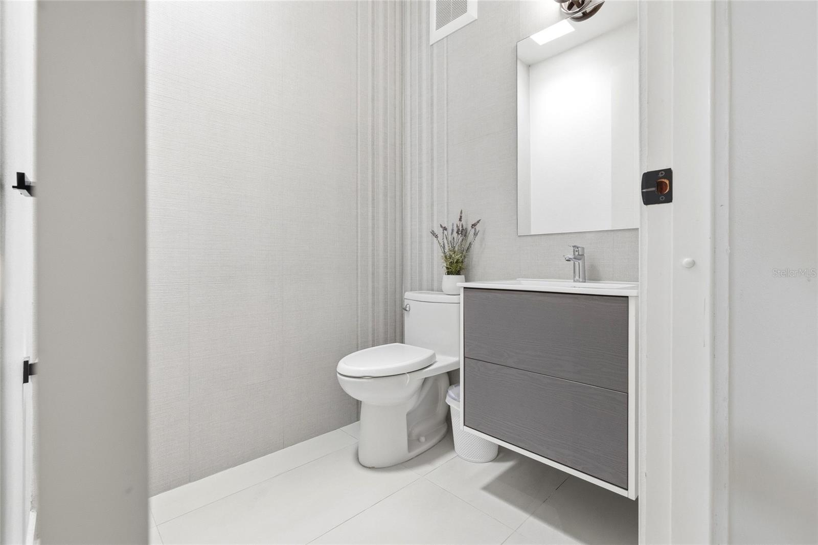 URB LAS CASONAS - Residential