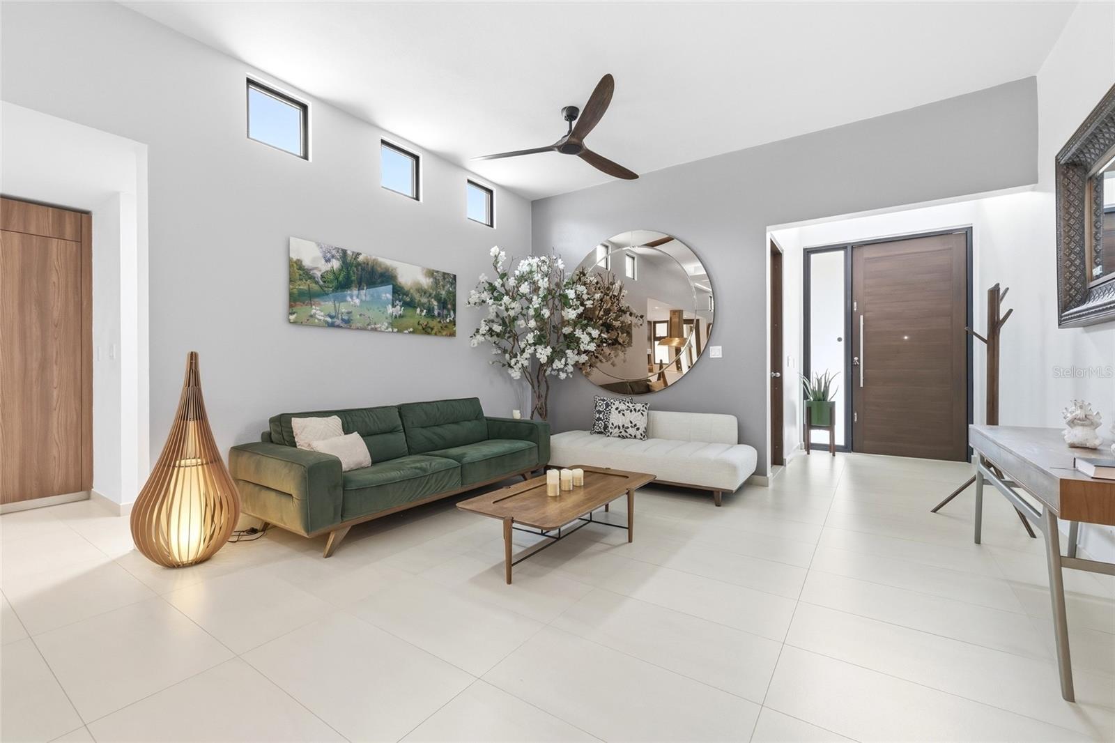 URB LAS CASONAS - Residential