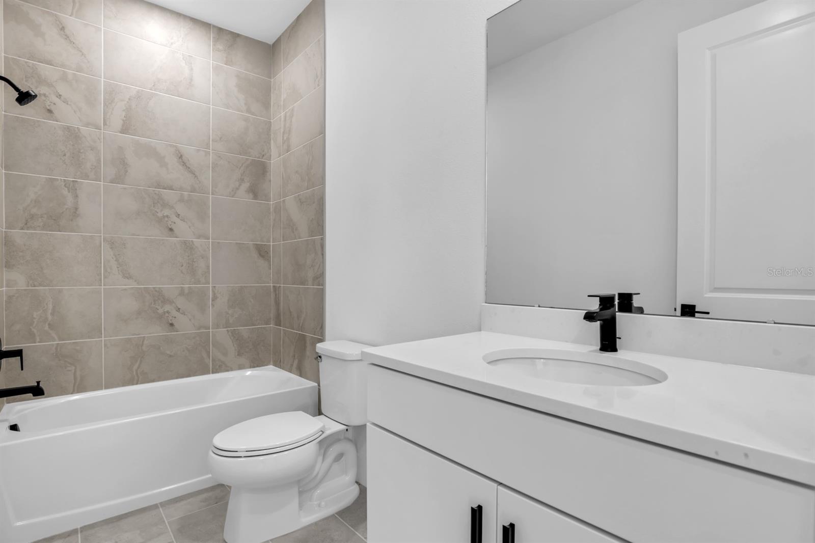 SEMINOLE ISLE TOWNHOMES - Residential