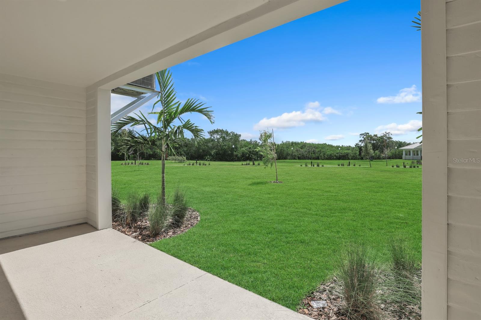 SEMINOLE ISLE TOWNHOMES - Residential