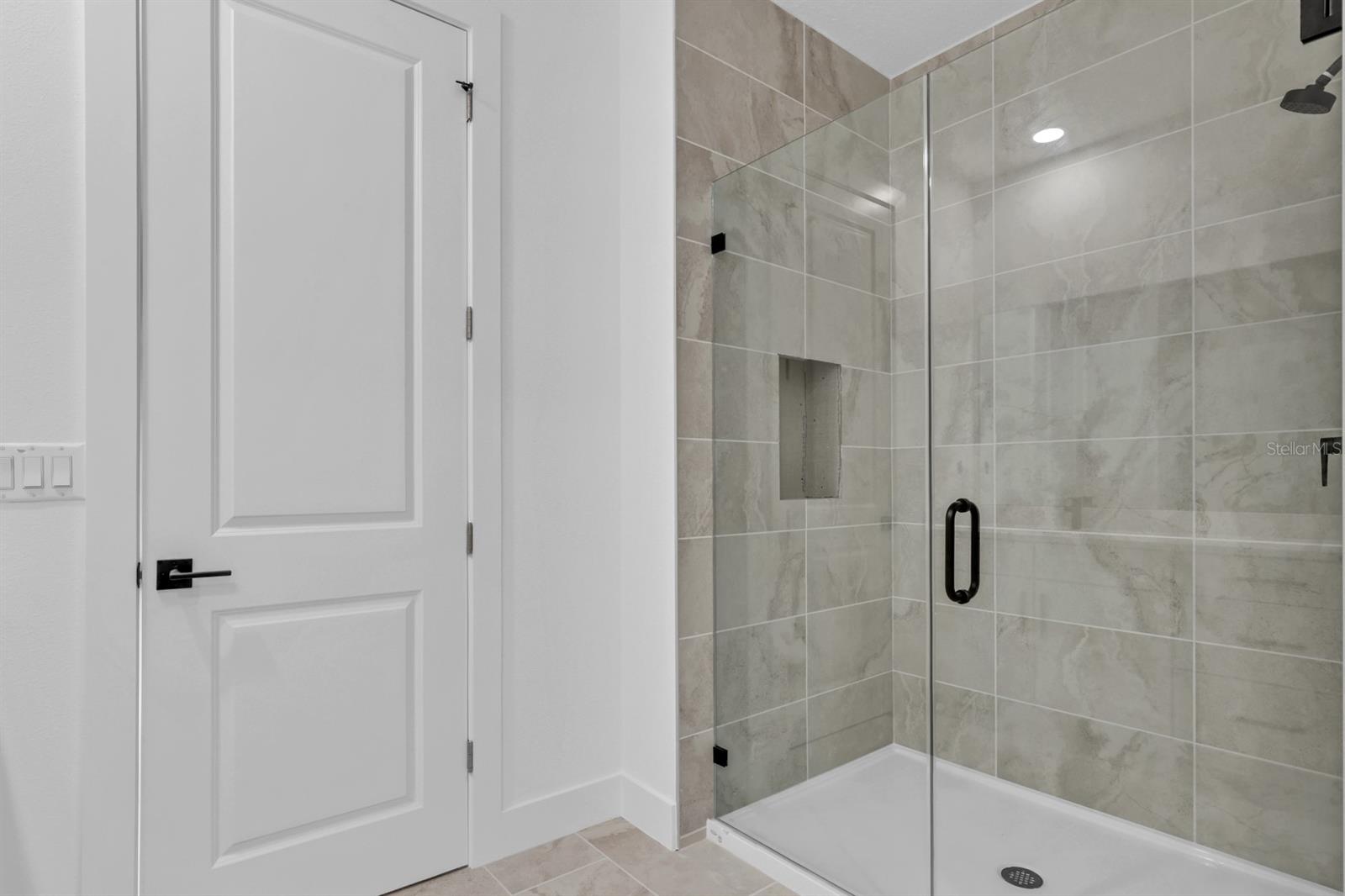 SEMINOLE ISLE TOWNHOMES - Residential