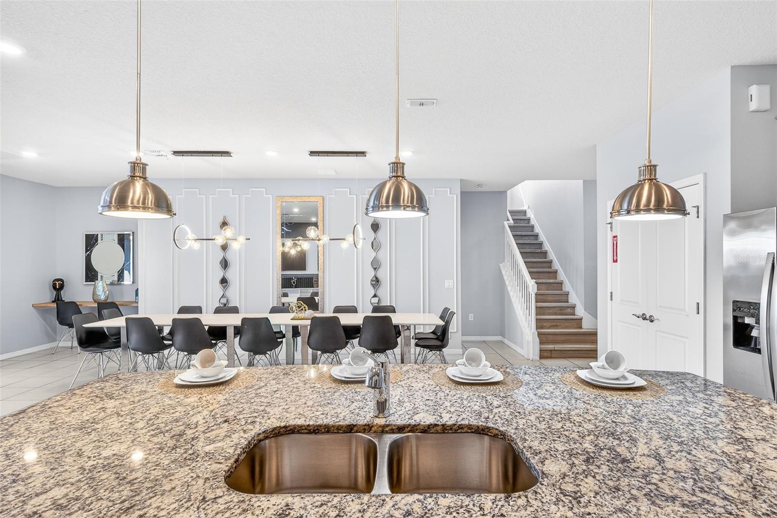 WINDSOR ISLAND RESIDENCE PH 2A - Residential