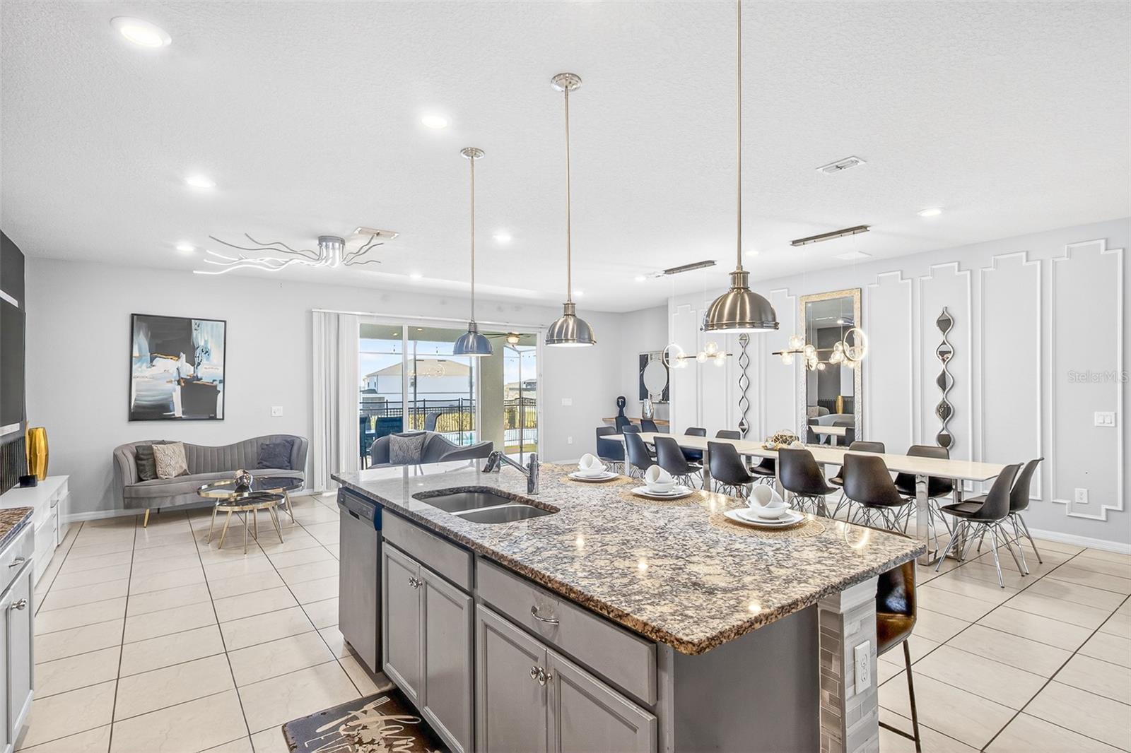 WINDSOR ISLAND RESIDENCE PH 2A - Residential