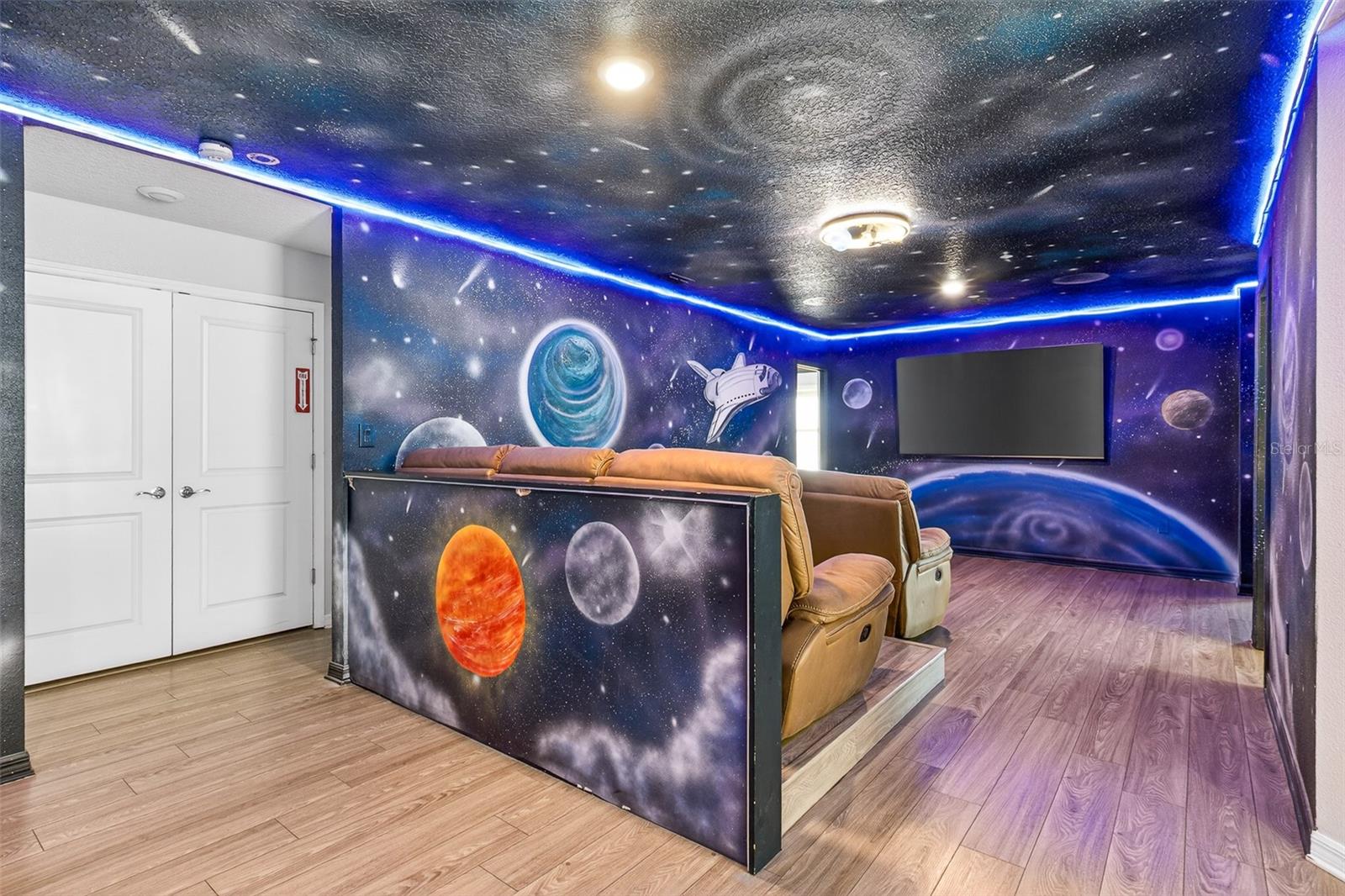 WINDSOR ISLAND RESIDENCE PH 2A - Residential