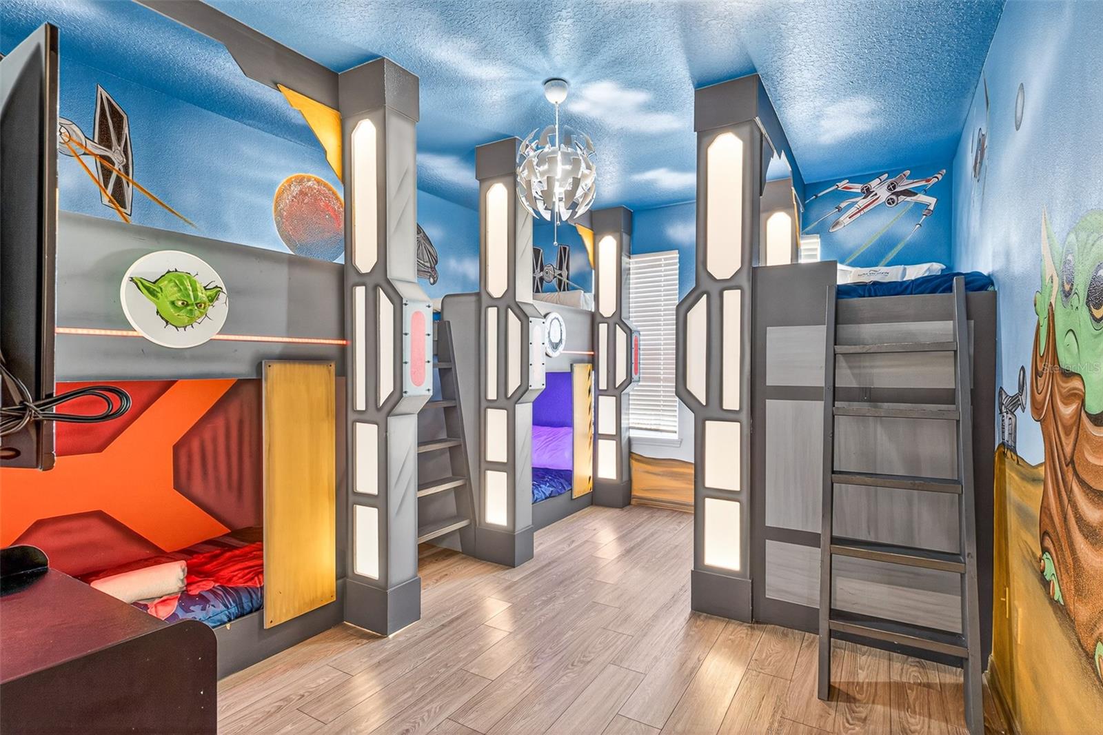 WINDSOR ISLAND RESIDENCE PH 2A - Residential