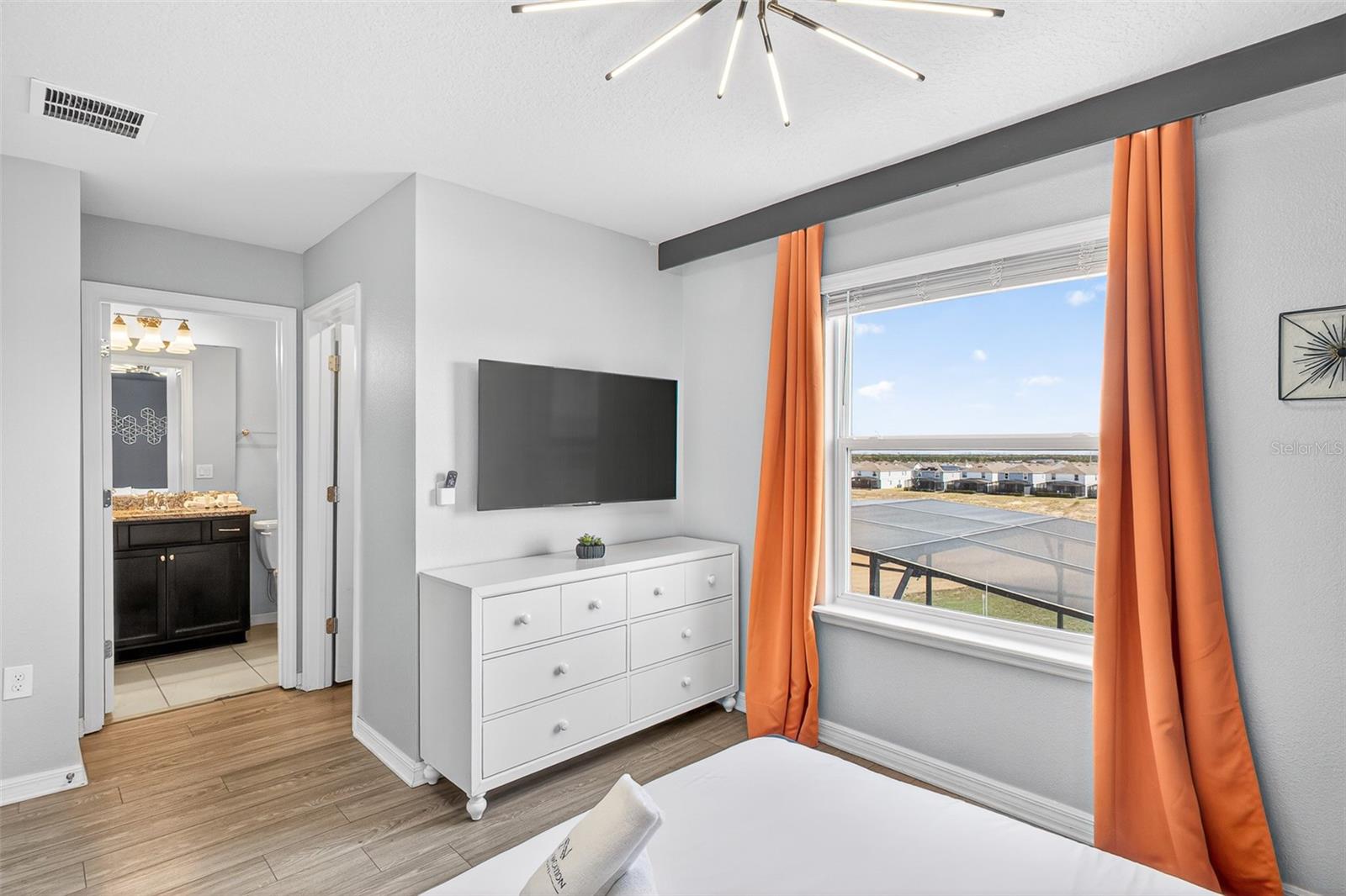 WINDSOR ISLAND RESIDENCE PH 2A - Residential