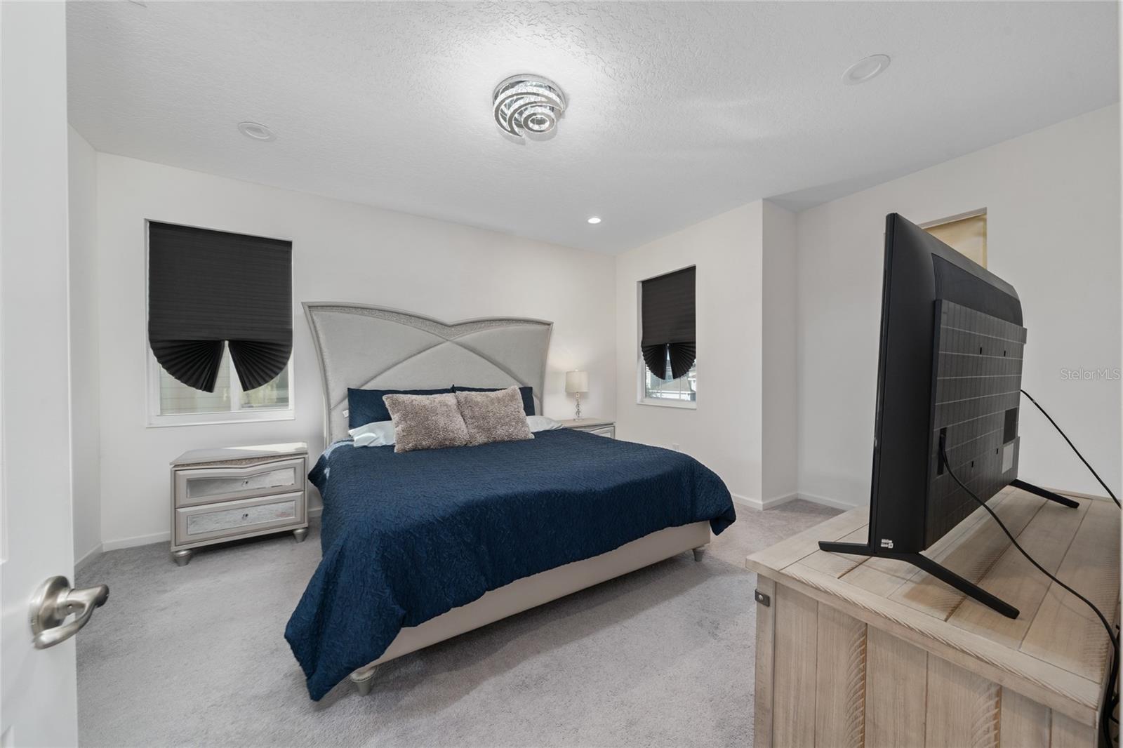 REDBRIGDE SQUARER - Residential