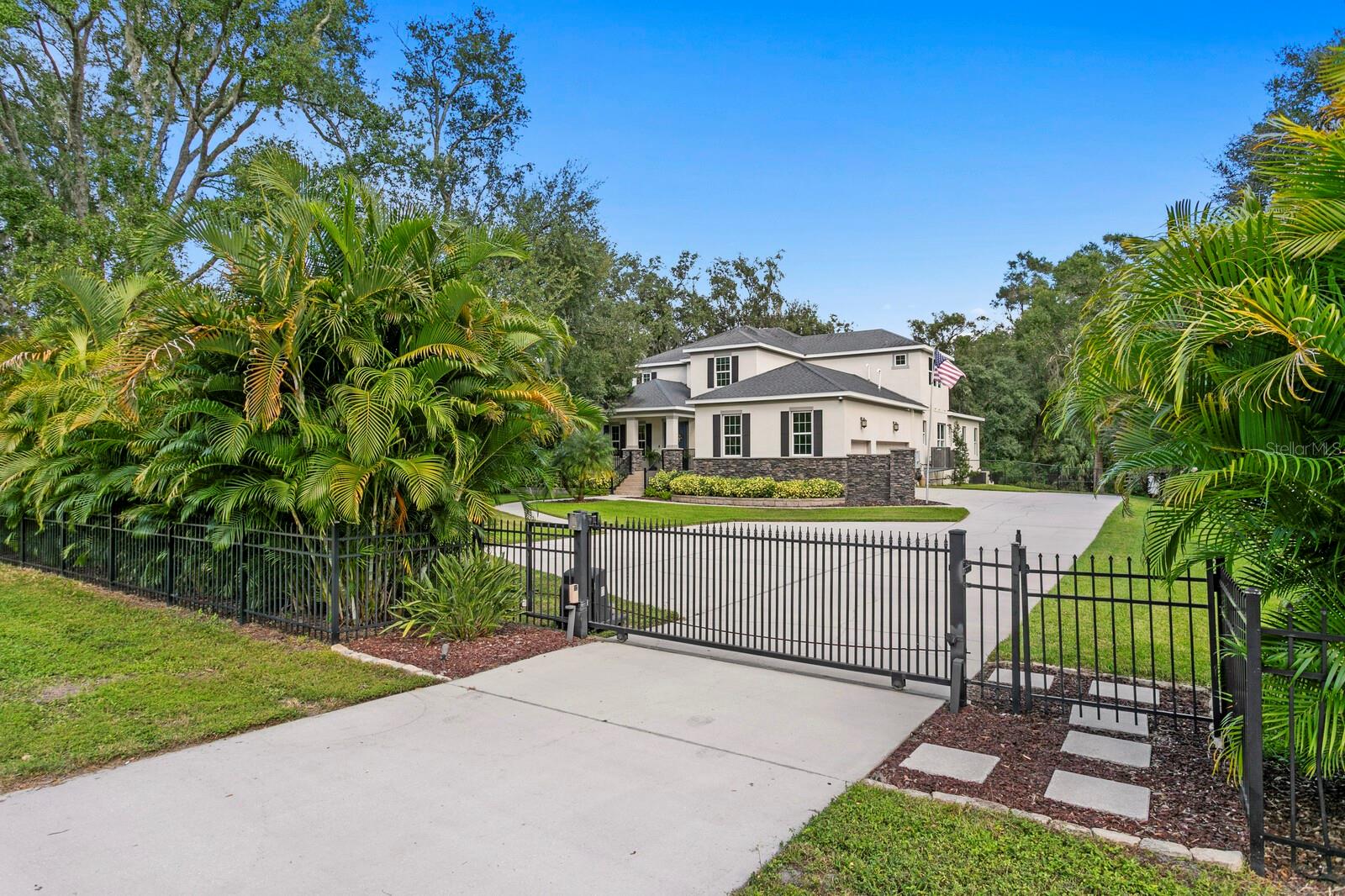 THE ENCLAVE AT OAK GROVE - Residential