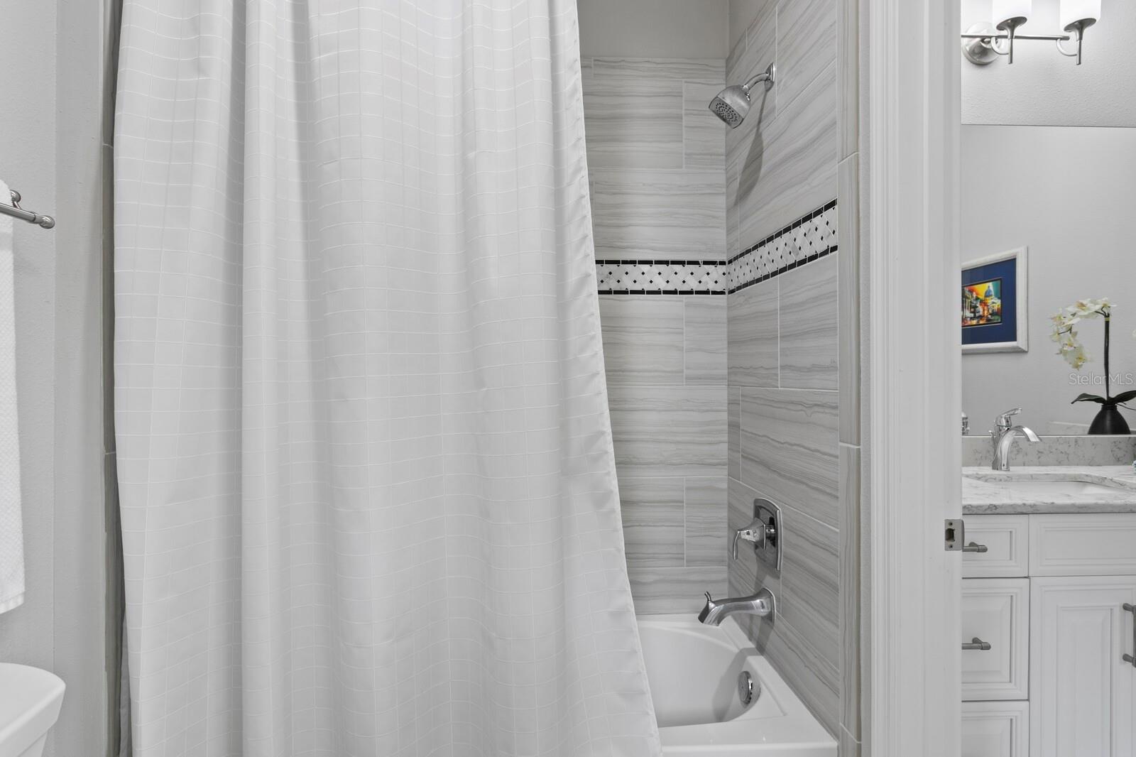 THE ENCLAVE AT OAK GROVE - Residential