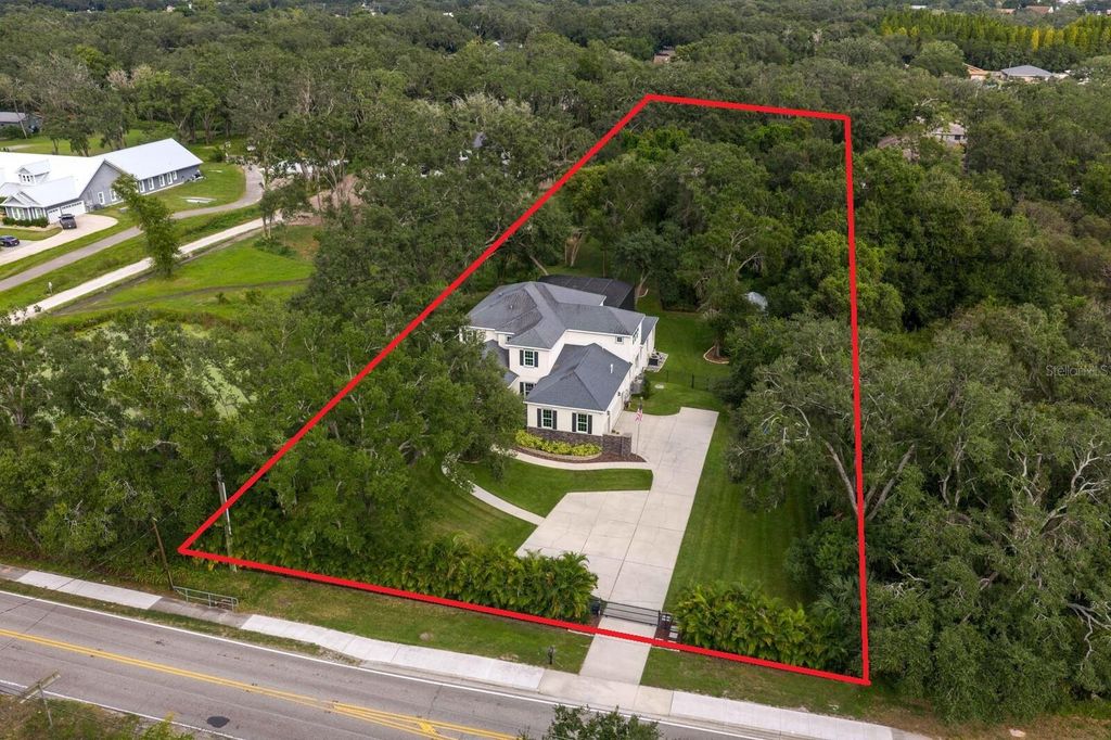 Photo of 3212 John Moore Road, Brandon, FL 33511 (MLS # TB8437660)