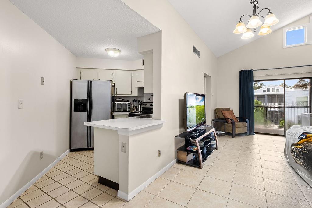 SOUTHPOINTE CONDO - Residential