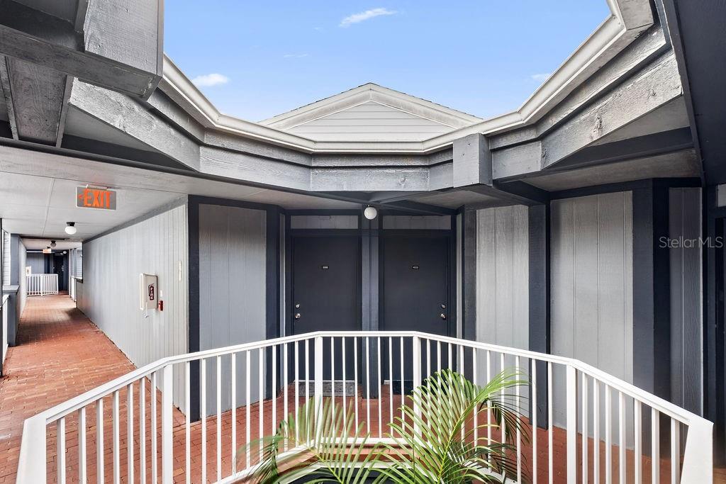 SOUTHPOINTE CONDO - Residential