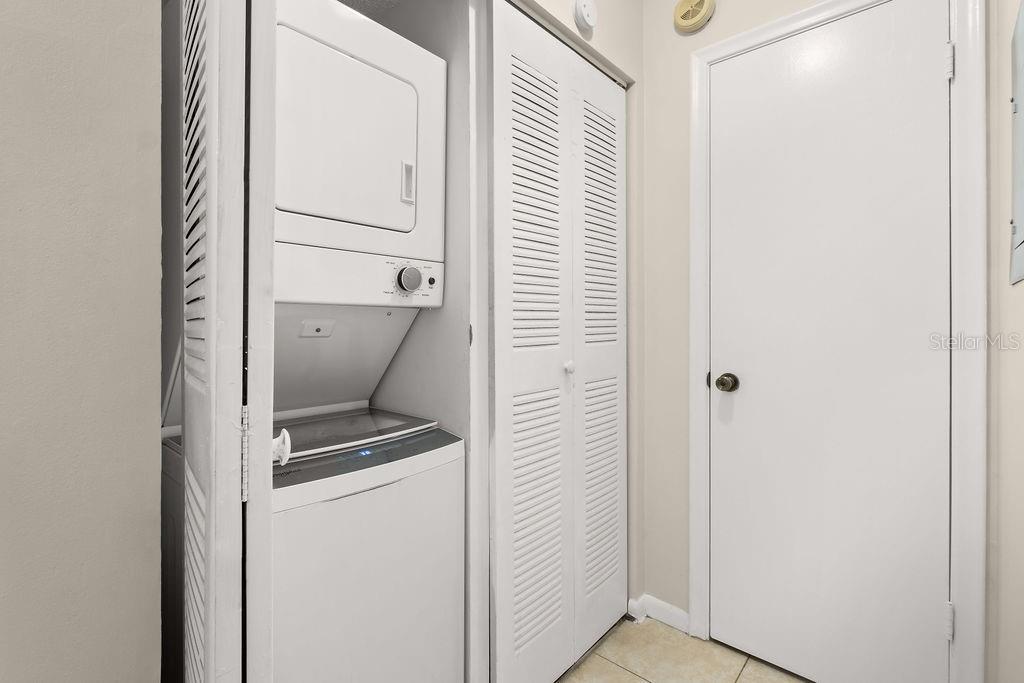 SOUTHPOINTE CONDO - Residential