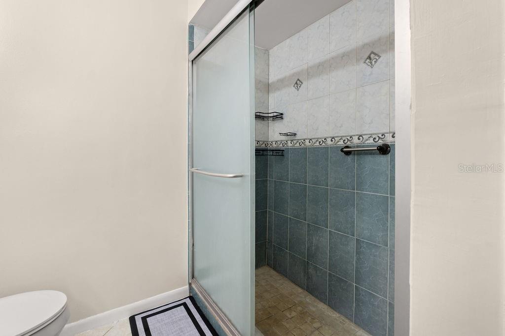 SOUTHPOINTE CONDO - Residential