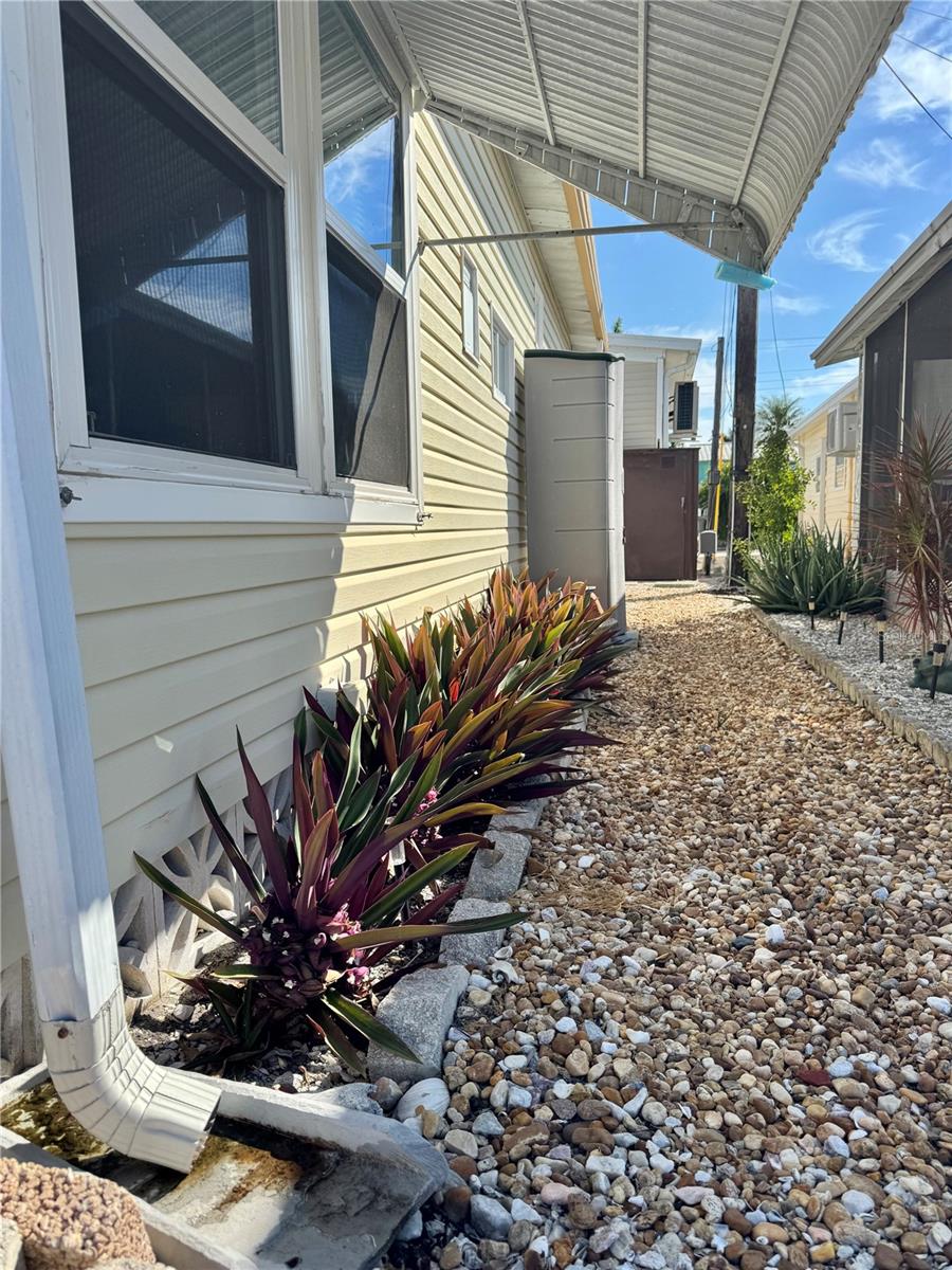 PARADISE BAY ESTATES CO-OP - Residential