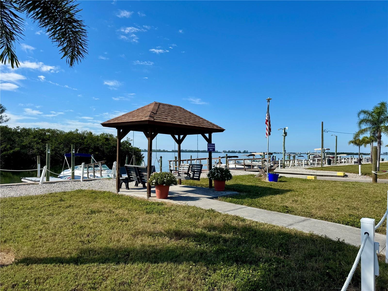 PARADISE BAY ESTATES CO-OP - Residential