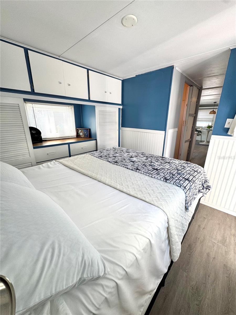 PARADISE BAY ESTATES CO-OP - Residential