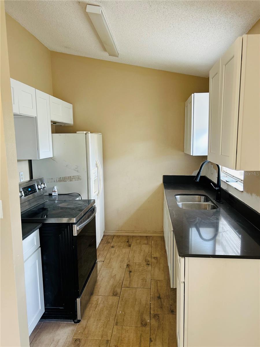 POINCIANA NBRHD 4 VILLAGE 7 - Residential Lease