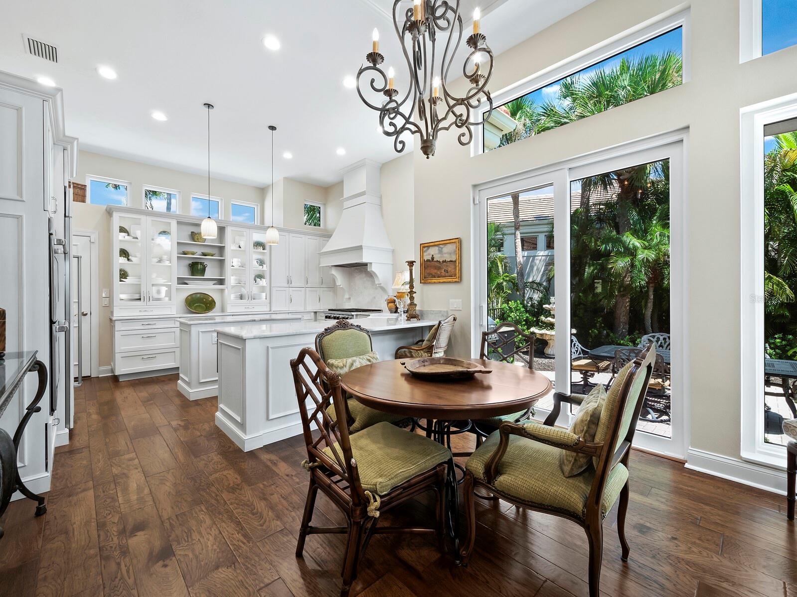 QUEENS HARBOUR - Residential