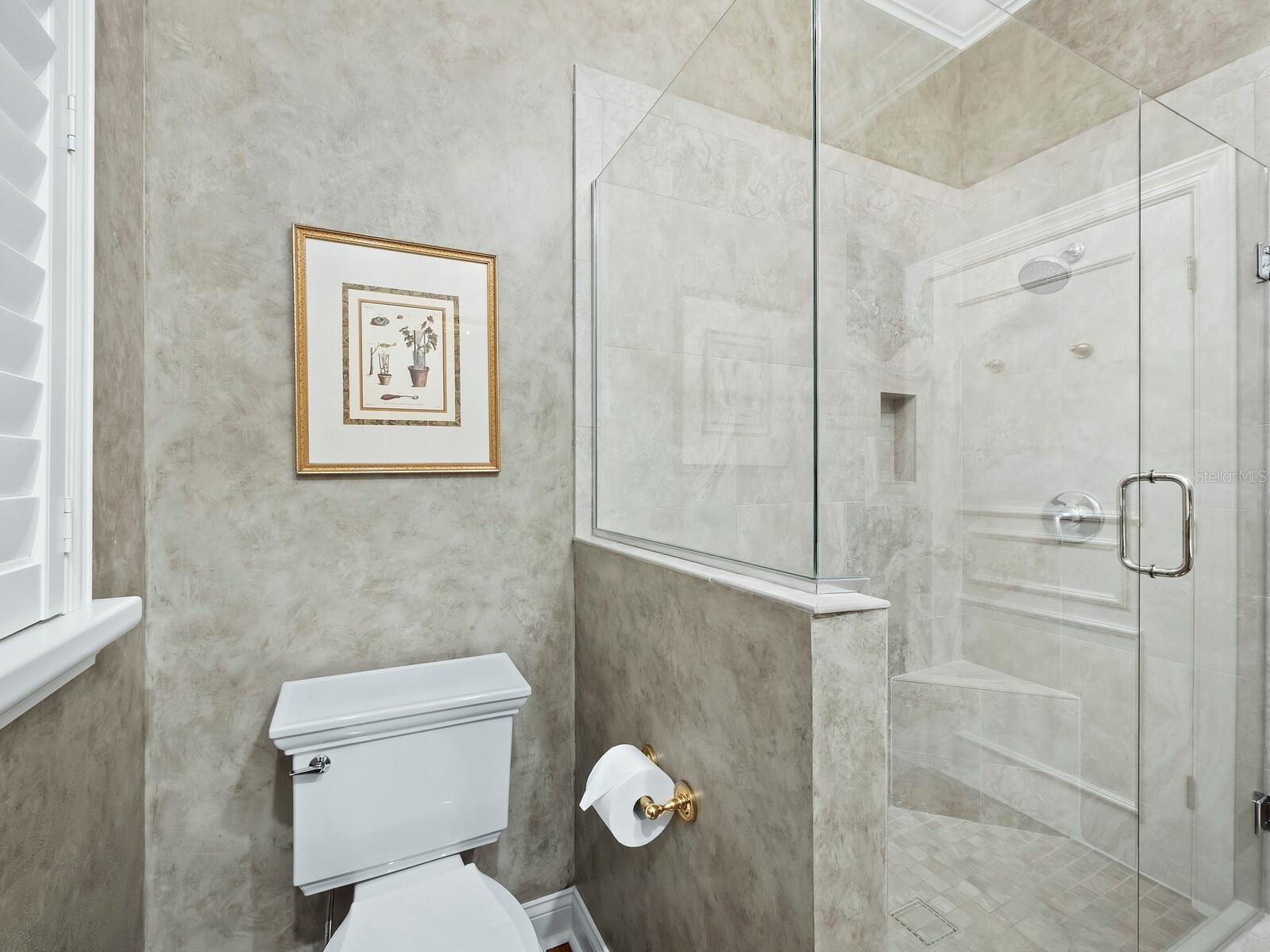 QUEENS HARBOUR - Residential