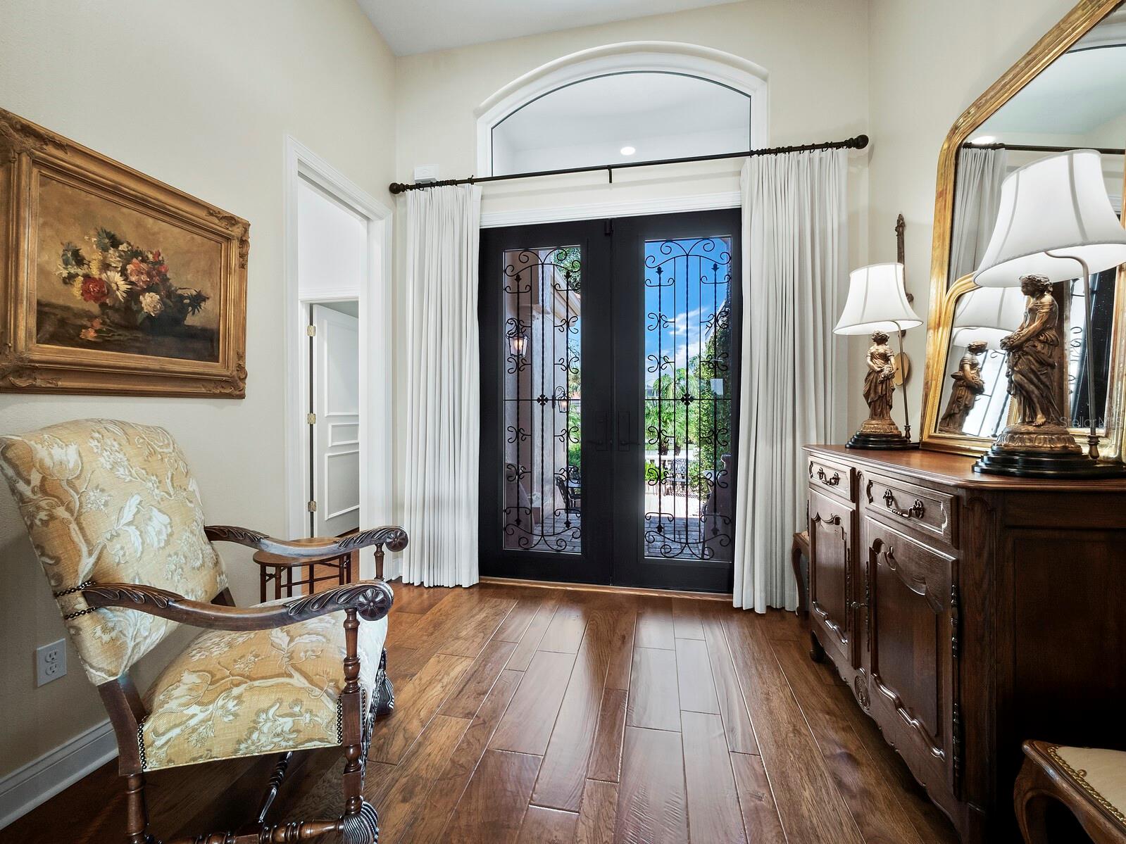 QUEENS HARBOUR - Residential