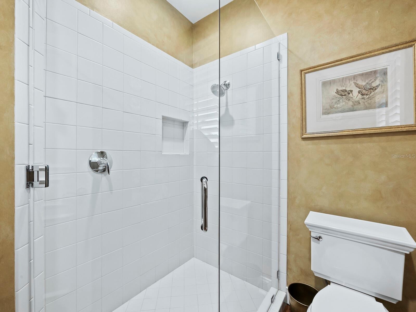 QUEENS HARBOUR - Residential