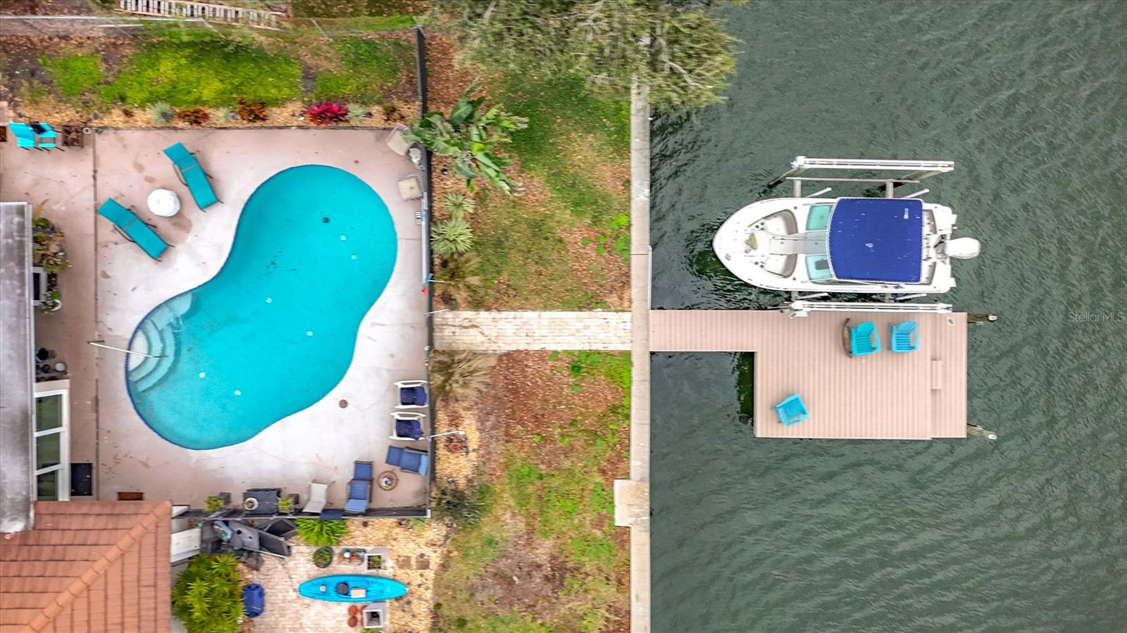 MAXIMO MOORINGS - Residential